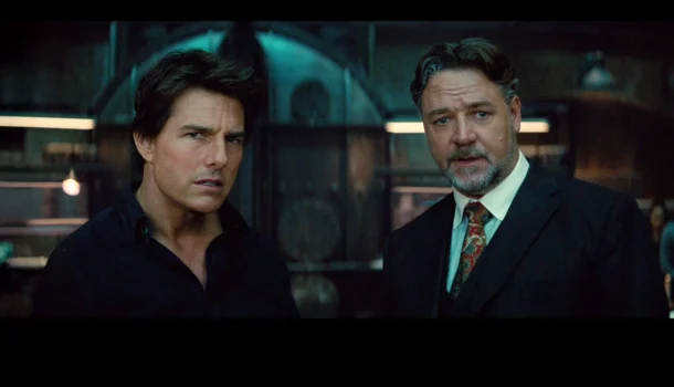 Desligue o cérebro e se divirta com aventura grandiosa estrelada por Tom Cruise e Russell Crowe, no Prime Video