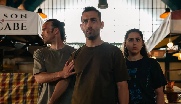 O filme de ação que chegou despercebido à Netflix — e virou nº1 em 50 países