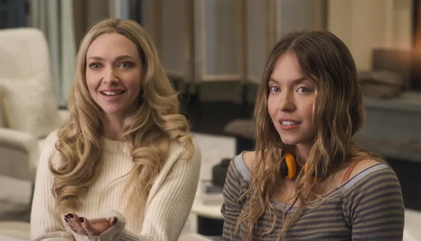 Paul Feig entrega novo suspense sofisticado e perspicaz com Sidney Sweeney e Amanda Seyfried, sob demanda, no Prime Video