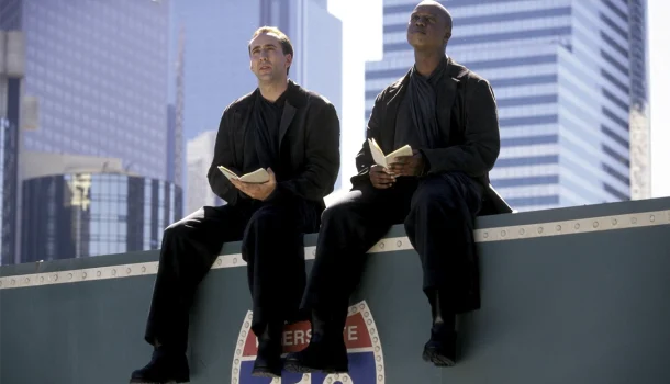 Romance impossível com Nicolas Cage e Meg Ryan foi um marco nos anos 90 e agora está no Telecine