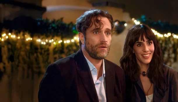 A comédia romântica do Prime Video que está mexendo com quem já viveu uma grande história de amor