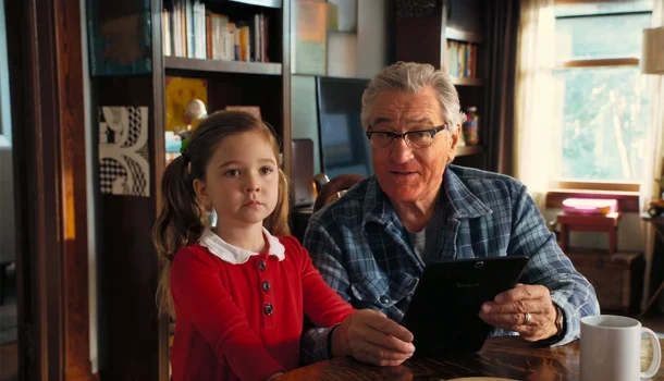 Robert De Niro, Christopher Walken e Uma Thurman estrelam comédia leve e confortável no Prime Video