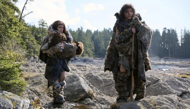 Em apenas 94 minutos, o Disney+ solta um drama sci-fi que voa como foguete e pousa na alma