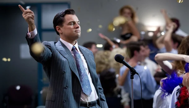 O filme com Leonardo DiCaprio que se parece mais com o Brasil dos jornais do que você imagina, no Prime Video