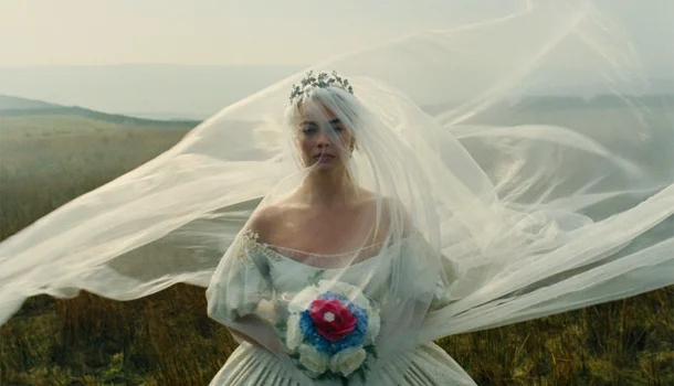 A história apaixonante da literatura que foi para as telas e vai te fazer tremer (de amor ou de raiva)