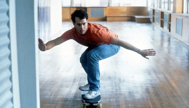 Filme com Tom Hanks que conseguiu o que pouquíssimas comédias conseguiram: duas indicações ao Oscar — e agora está na Netflix