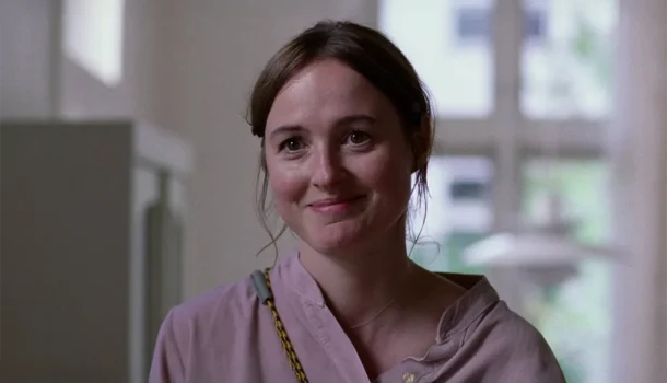 Drama com Stellan Skarsgard de um dos maiores cineastas da atualidade está na Mubi e vai tocar suas feridas familiares Drama com Stellan Skarsgard de um dos maiores cineastas da atualidade está na Mubi e vai tocar suas feridas familiares