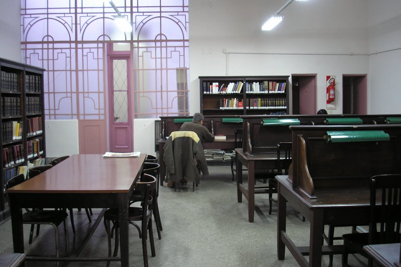 Biblioteca Miguel Cané, em Buenos Aires, onde Jorge Luis Borges trabalhou