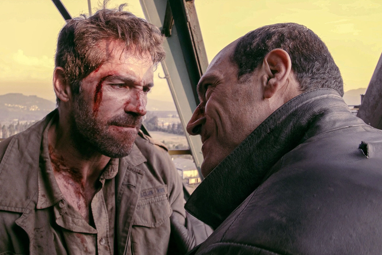Scott Adkins e Marko Zaror se enfrentam em cena de Diablo — Caçada Mortal.