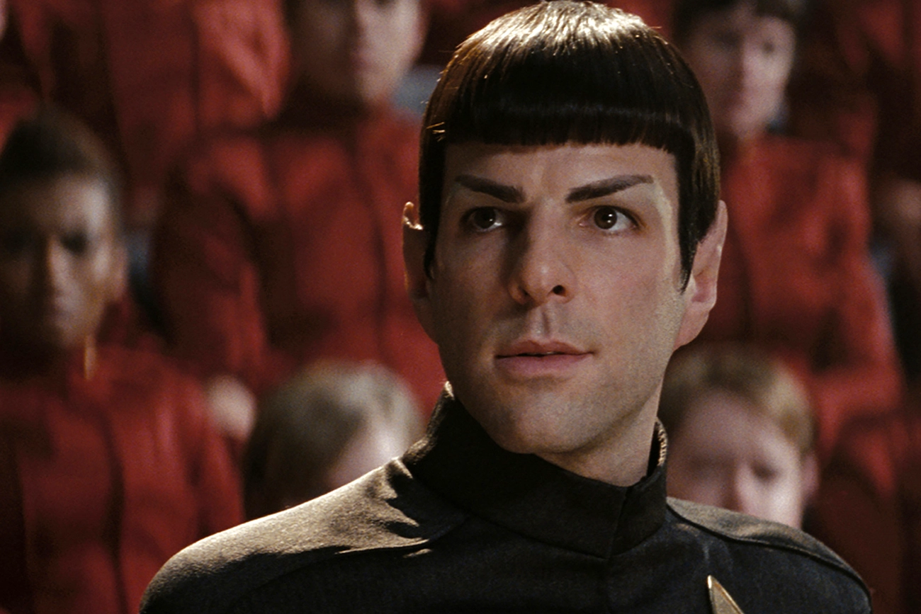 Zachary Quinto como Spock em cena de Star Trek, de 2009.